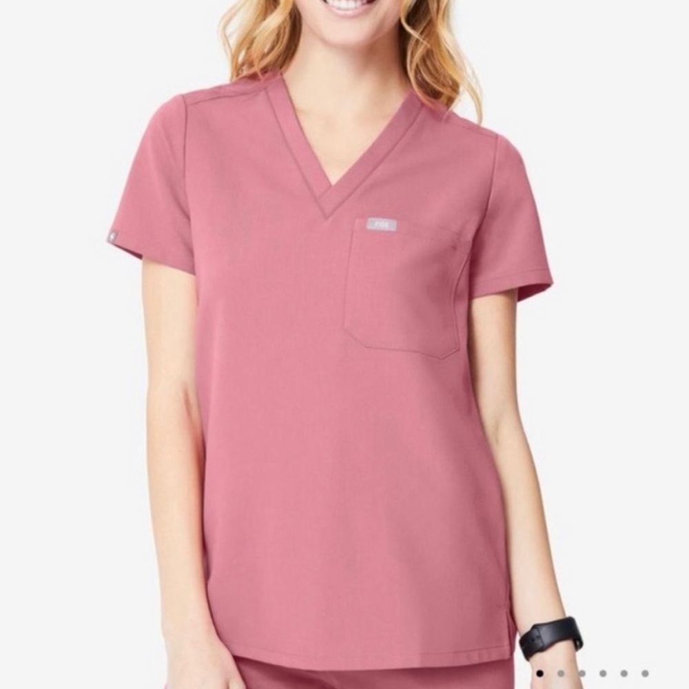 FIGS - Catarina One Pocket Scrub Top Mauve small